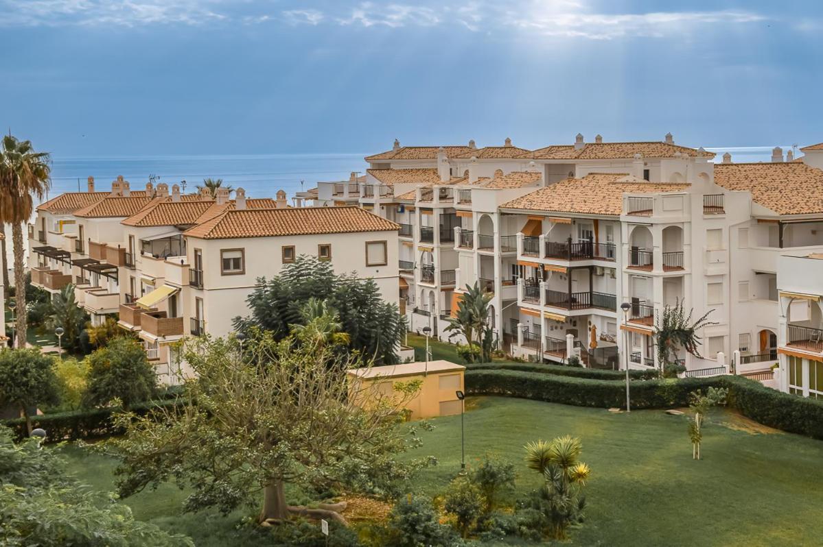 Andaluz Apartments - Laguna Beach Torrox Eksteriør billede